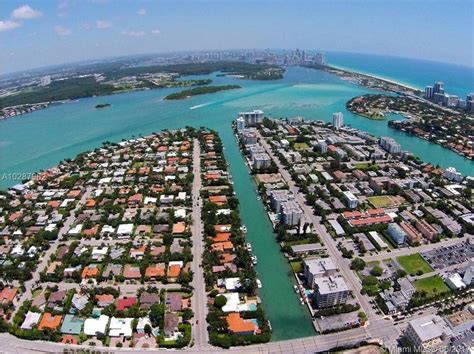 Bay Harbor Islands , United States Miami.